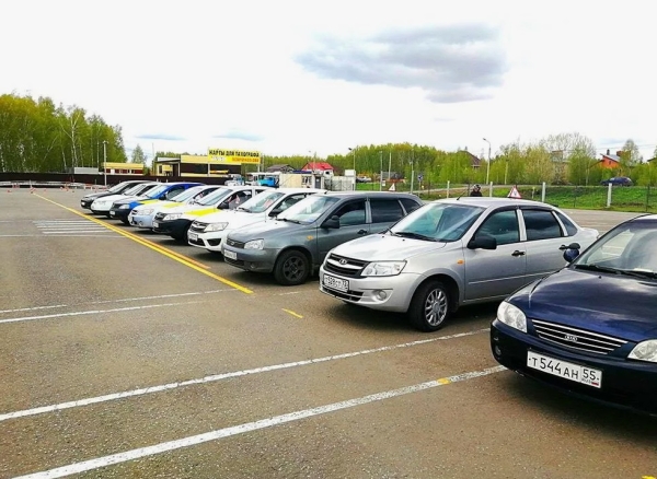 Лучшие официальные автошколы Омска в 2025 году Лучшие официальные автошколы Омска в 2025 году
