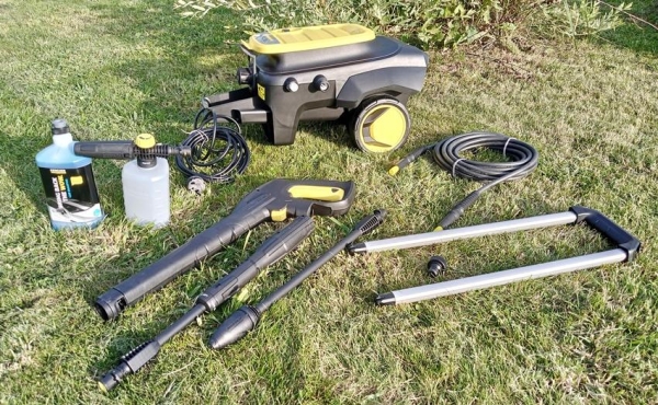 K&auml;rcher K 5 Compact FJ 6 SET &mdash; компактные размеры и эффективная очистка автомобиля и не только от грязи