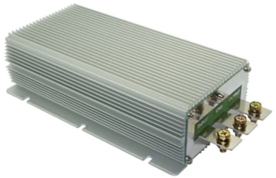 Рейтинг лучших автомобильных инверторов 12/220V и 24/220V 2025 года Рейтинг лучших автомобильных инверторов 12/220V и 24/220V 2025 года