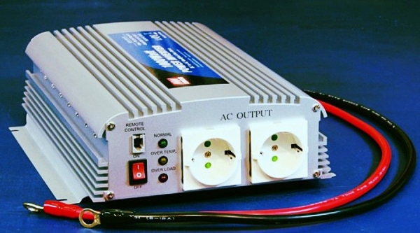 Рейтинг лучших автомобильных инверторов 12/220V и 24/220V 2025 года Рейтинг лучших автомобильных инверторов 12/220V и 24/220V 2025 года
